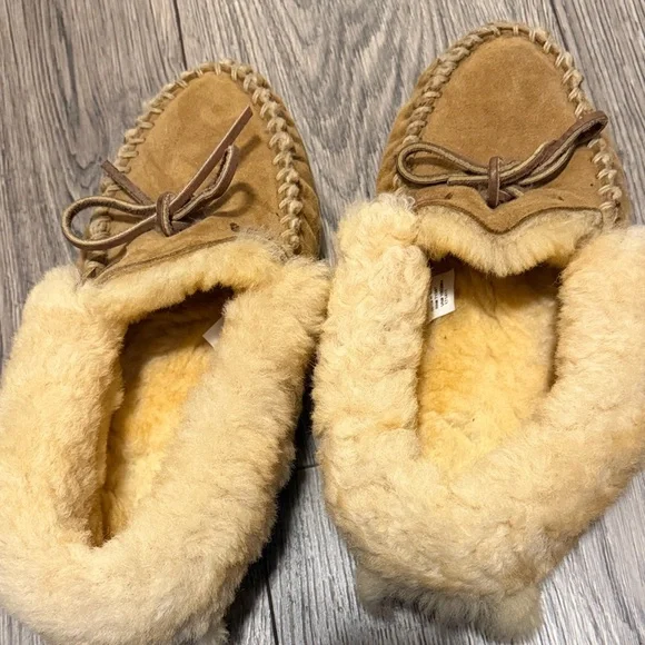 L.L. Bean Tan Rubber Outsole Moccasins - Picture 7 of 7